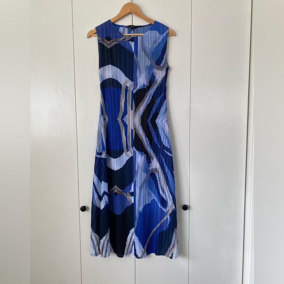 Ming Wang abstract pleated blue midi dress - Picture 6 of 13